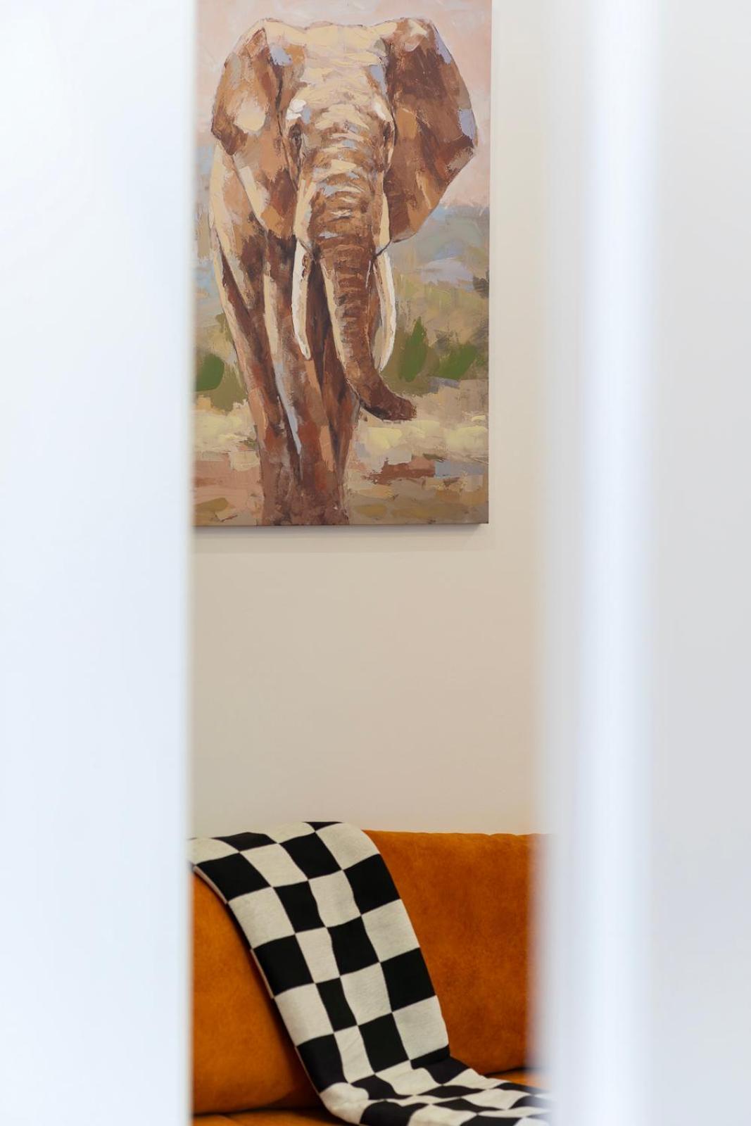 Lovely Designer With Stunning Parliament View Apartmán *